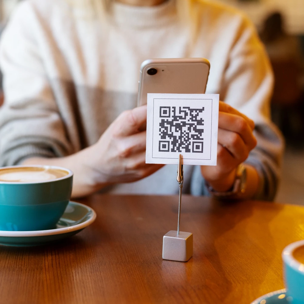 QR Menü’nün Restoran Yönetiminde Sunduğu Avantajlar